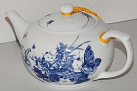 Teekanne /Tea
                  Pot